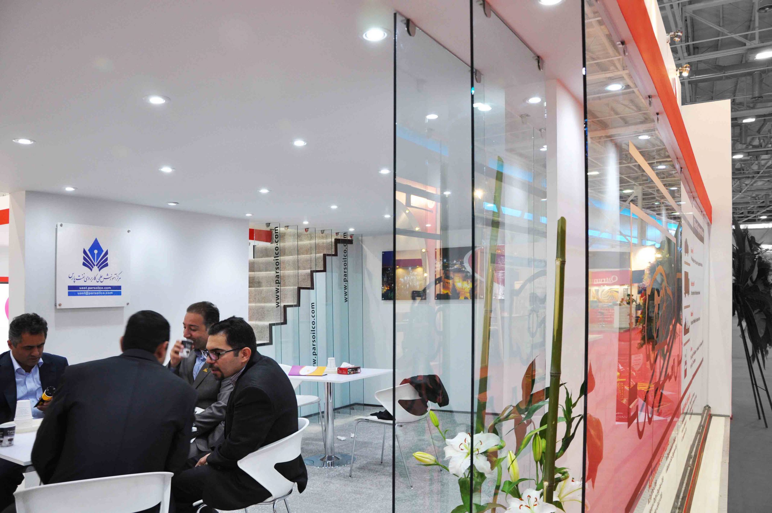 طراحی دکوراسیون غرفه نمایشگاه